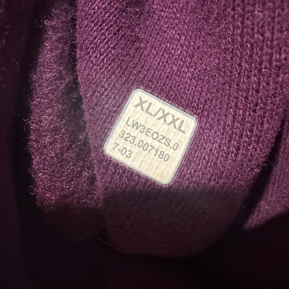 Auth. ✅ Lululemon Oversized Full Zip Scuba in “Dark Magenta” Size XL/XXL 💜 - Picture 7 of 10